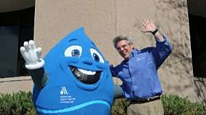 Awwa Mascot Eddy 1 W300