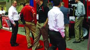 O10 Wwett Spotlight Global Pump 1