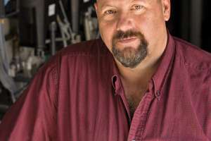 Colepublishingchuckgray09222011 0771