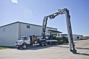 Puck boom truck large